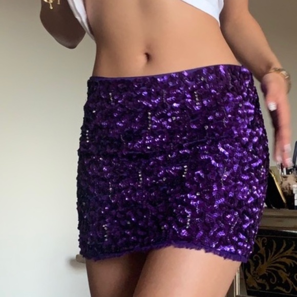 Alice + Olivia Dresses & Skirts - Alice + Olivia Purple Sequin Silk Mini Skirt